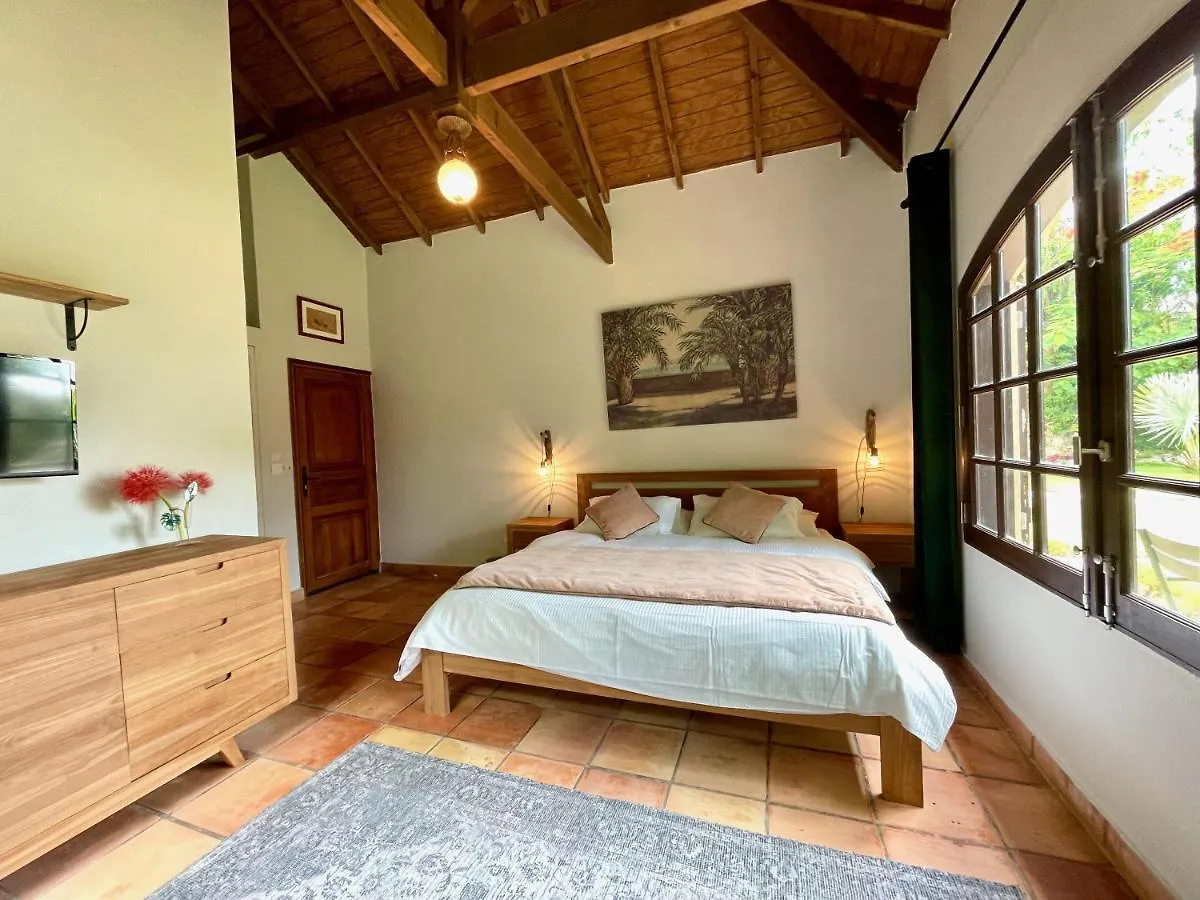 The Paradise Peak Adults Only Colombier